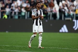 米体:劳埃德·凯利有望周末重返尤文大名单,卡巴尔也接近复出